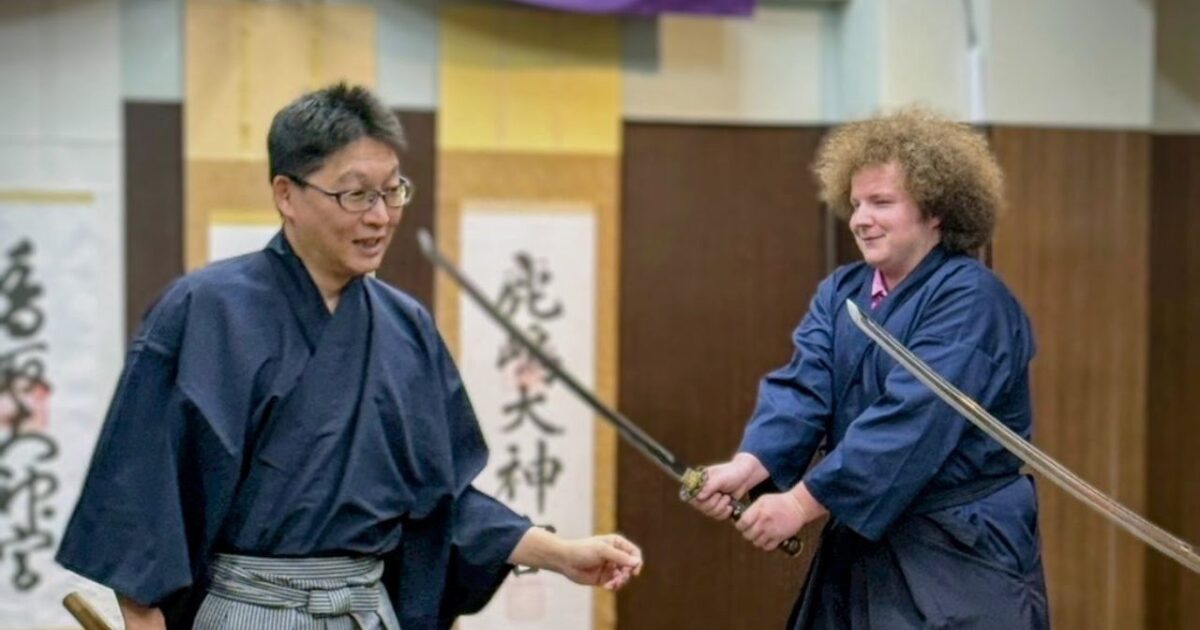 Iaido vs Battodo: Japanese Sword Arts Explained