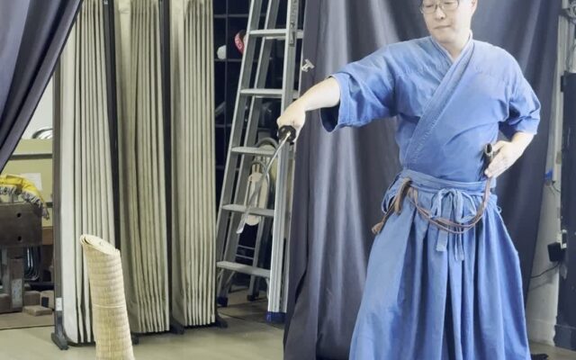 I Tried a Samurai Sword-Cutting Experience in Tokyo: Cutting Tatami With a Real Katana