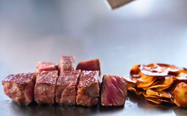 1 Day in Kobe: Authentic Kobe Beef Lunch, Ikuta Shrine, Kitano Ijinkan, and Harbor Lights