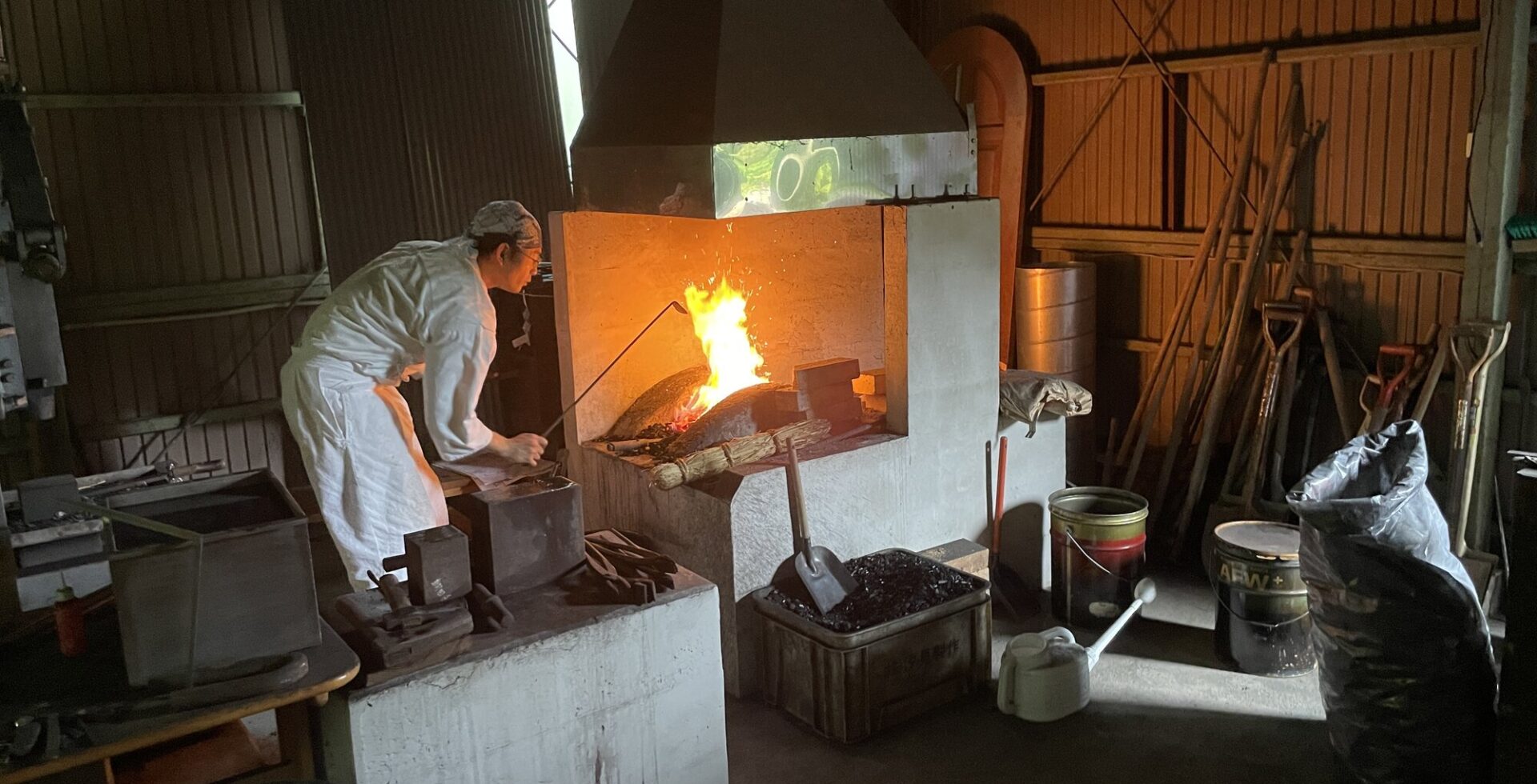 Watch a Katana Being Forged in Seki, Japan’s Blade Town